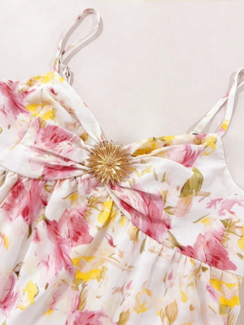 Pink Casual Women's Polka Dot V-Neck Ruched Dress with Floral Tiered Hem - Picture 3 of 5